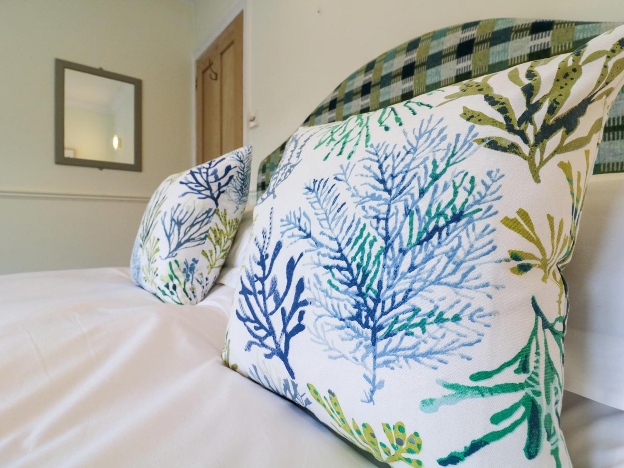 Compass Cottage オールドバラ エクステリア 写真